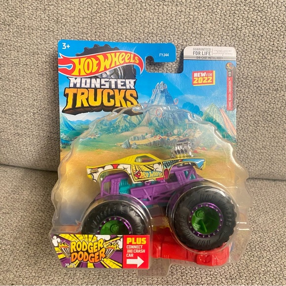 Hot Wheels Monster Trucks - MEGA WREX - Comic Book Crashers Truck - Picture 1 of 6
